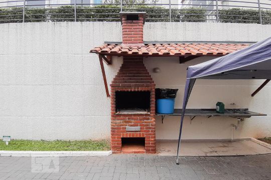 Churrasqueira de apartamento para alugar com 3 quartos, 60m² em Vila Zat, São Paulo