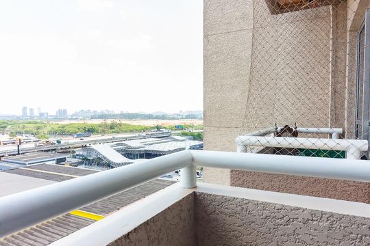 Varanda  de apartamento à venda com 3 quartos, 67m² em São Pedro, Osasco