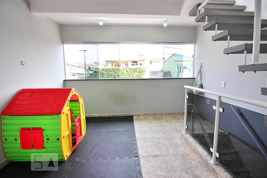 Quintal de casa à venda com 4 quartos, 220m² em Alves Dias, São Bernardo do Campo