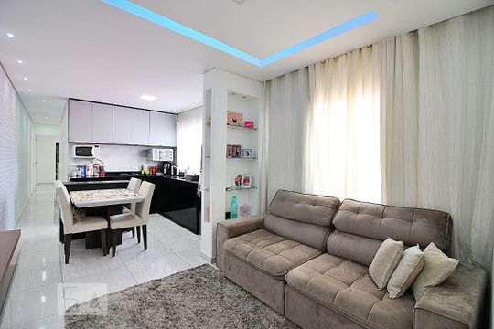 Sala/Cozinha  de casa à venda com 4 quartos, 220m² em Alves Dias, São Bernardo do Campo