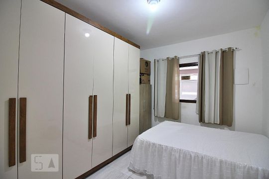 Quarto 1  de casa à venda com 4 quartos, 220m² em Alves Dias, São Bernardo do Campo