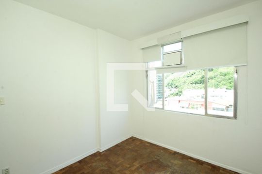 Quarto 1 de apartamento à venda com 2 quartos, 73m² em Botafogo, Rio de Janeiro