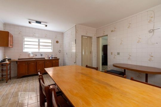 Sala de Jantar/Cozinha de casa para alugar com 3 quartos, 180m² em Jardim Itapemirim, São Paulo