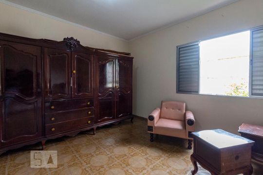 Quarto 1 de casa para alugar com 3 quartos, 180m² em Jardim Itapemirim, São Paulo