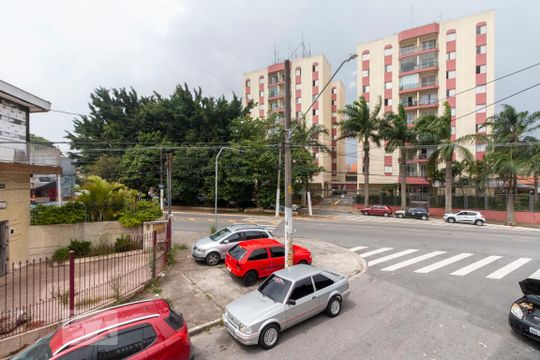 Vista Varanda  de casa para alugar com 3 quartos, 180m² em Jardim Itapemirim, São Paulo