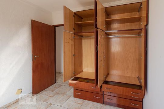 Quarto 2 - Armários de apartamento para alugar com 3 quartos, 99m² em Jardim Indianópolis, Campinas