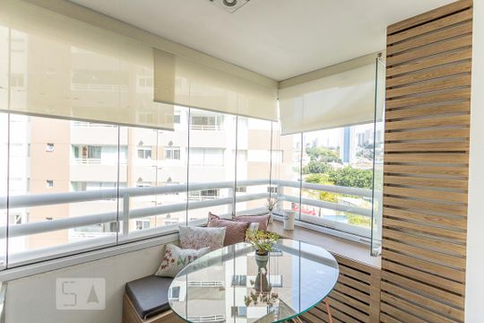 Varanda Sala de apartamento para alugar com 2 quartos, 65m² em Vila Anglo Brasileira, São Paulo