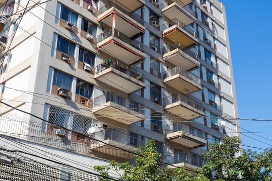 Fachada de apartamento à venda com 2 quartos, 66m² em Lins de Vasconcelos, Rio de Janeiro