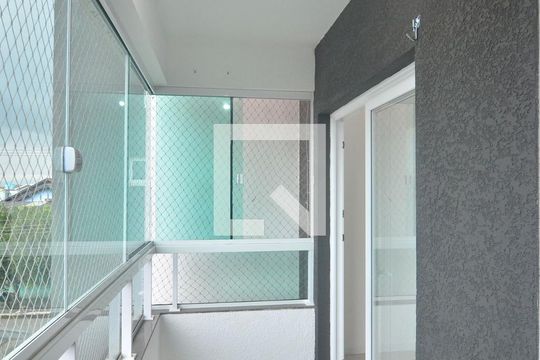 Sacada de apartamento para alugar com 2 quartos, 75m² em Niterói, Canoas