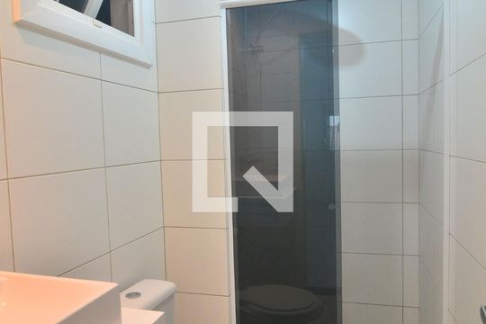 Banheiro Suíte de apartamento para alugar com 2 quartos, 75m² em Niterói, Canoas