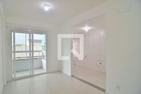 Sala de apartamento para alugar com 2 quartos, 75m² em Niterói, Canoas