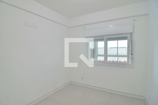 Quarto 1 de apartamento para alugar com 2 quartos, 75m² em Niterói, Canoas