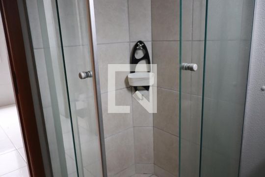 Banheiro de apartamento à venda com 2 quartos, 40m² em Rio dos Sinos, São Leopoldo