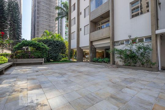 Área comum de apartamento para alugar com 2 quartos, 76m² em Paraíso, São Paulo