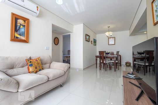 Sala de apartamento para alugar com 2 quartos, 76m² em Paraíso, São Paulo