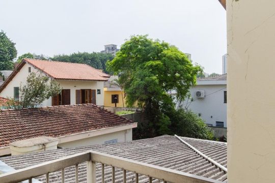 Varanda da suíte 1 de casa para alugar com 4 quartos, 470m² em Jardim do Mar, São Bernardo do Campo