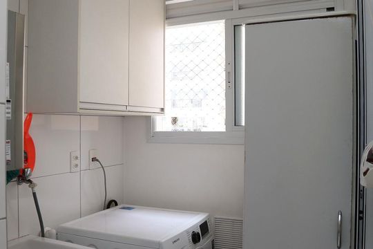 Área de Serviço de apartamento para alugar com 2 quartos, 48m² em Vila Andrade, São Paulo