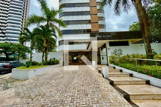 Fachada de apartamento para alugar com 4 quartos, 193m² em Barra, Salvador