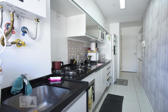 Cozinha de apartamento à venda com 2 quartos, 62m² em Freguesia de Jacarepaguá, Rio de Janeiro