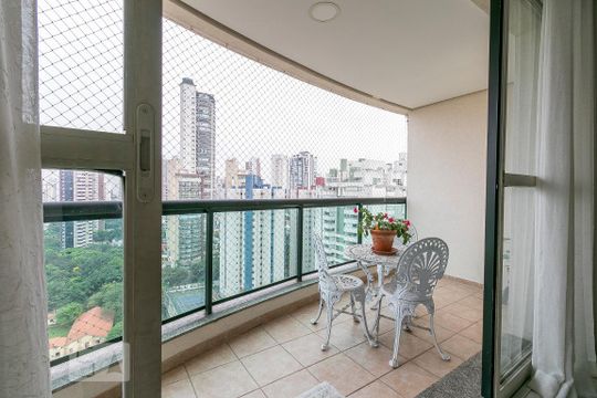Varanda da Sala de apartamento à venda com 3 quartos, 189m² em Vila Regente Feijó, São Paulo