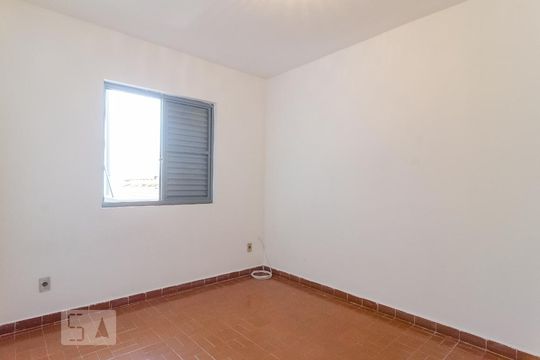 Quarto de casa para alugar com 1 quarto, 50m² em Vila Guarani (z Sul), São Paulo