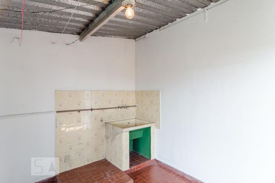 Lavanderia de casa para alugar com 1 quarto, 50m² em Vila Guarani (z Sul), São Paulo