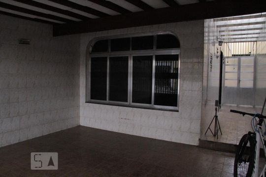 Garagem de casa à venda com 3 quartos, 250m² em Vila Antonieta, São Paulo
