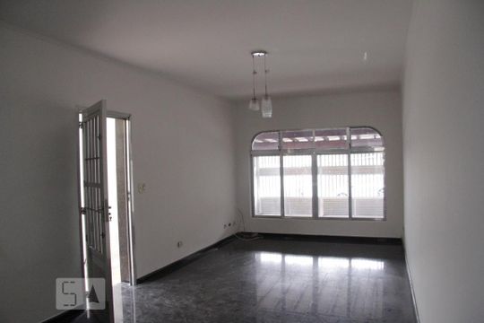 Casa à venda com 3 quartos, 250m² em Vila Antonieta, São Paulo