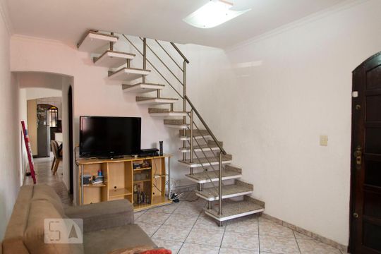Sala de Estar de casa à venda com 4 quartos, 300m² em Jardim Cotiana, São Paulo