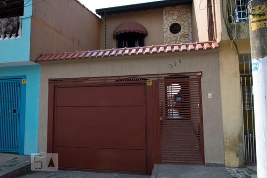 Fachada de casa à venda com 4 quartos, 300m² em Jardim Cotiana, São Paulo