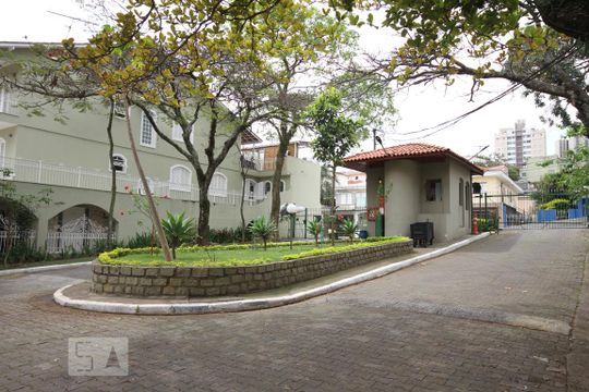 Área comum de casa de condomínio à venda com 5 quartos, 245m² em Vila Moraes, São Paulo