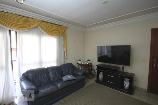 Sala de casa à venda com 4 quartos, 435m² em Jardim Santa Emília, São Paulo
