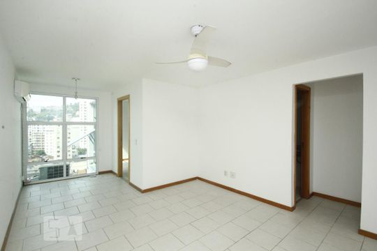Apartamento para alugar com 1 quarto, 48m² em Centro, Rio de Janeiro