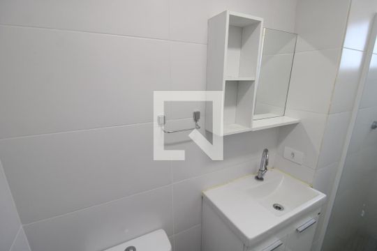 Banheiro de apartamento para alugar com 1 quarto, 40m² em Jardim Paraíso, São Paulo