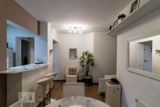 Sala de apartamento à venda com 2 quartos, 60m² em Planalto Paulista, São Paulo
