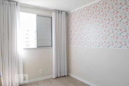 quarto 1 de apartamento para alugar com 2 quartos, 44m² em Vila Siqueira (zona Norte), São Paulo