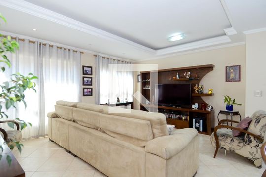 Sala de casa à venda com 4 quartos, 200m² em Vila Moreira, Guarulhos