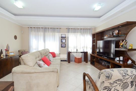 Sala de casa à venda com 4 quartos, 200m² em Vila Moreira, Guarulhos