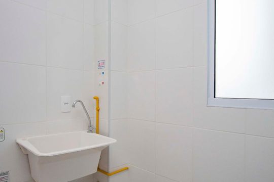 Lavanderia  de apartamento à venda com 2 quartos, 47m² em Protásio Alves, Porto Alegre