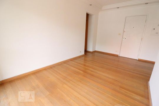 Sala de apartamento para alugar com 2 quartos, 60m² em Vila Firmiano Pinto, São Paulo