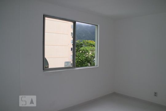 Apartamento à venda com 1 quarto, 42m² em Jacarepaguá, Rio de Janeiro