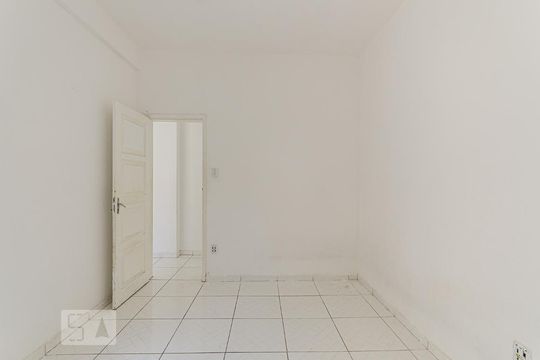 Quarto 1 de apartamento para alugar com 2 quartos, 82m² em Matatu, Salvador