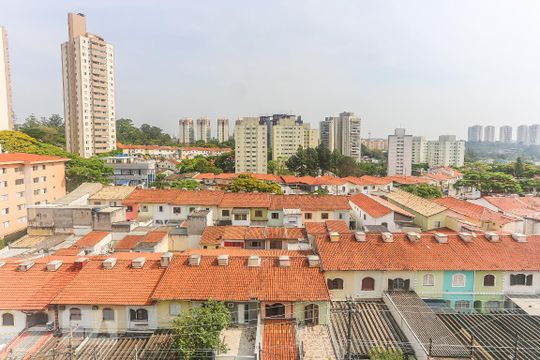 Quarto 1 Vista de apartamento para alugar com 2 quartos, 71m² em Jardim Ester, São Paulo
