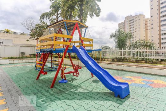 Area Comum Playground de apartamento para alugar com 2 quartos, 71m² em Jardim Ester, São Paulo