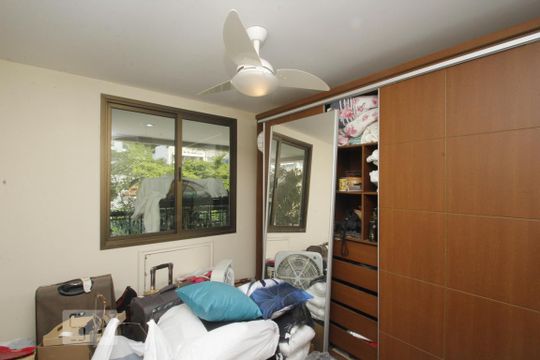 Quarto 1 de apartamento para alugar com 4 quartos, 212m² em Flamengo, Rio de Janeiro