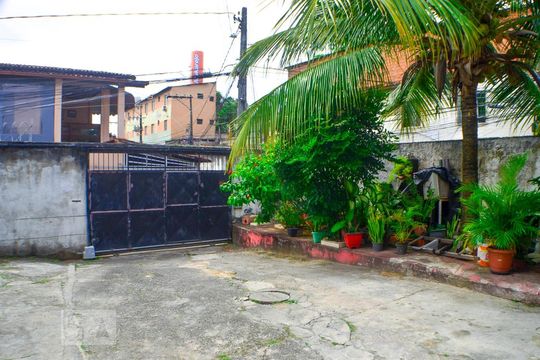 Área comum Garagem de kitnet/studio para alugar com 1 quarto, 40m² em Arraial do Retiro, Salvador