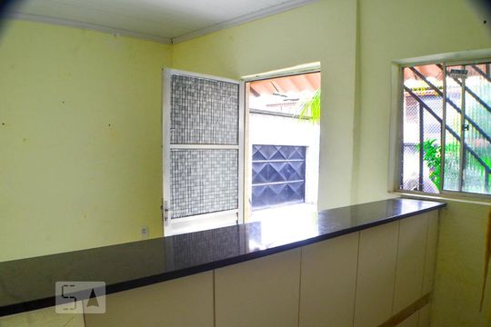 Kitnet/Studio para alugar com 1 quarto, 40m² em Arraial do Retiro, Salvador