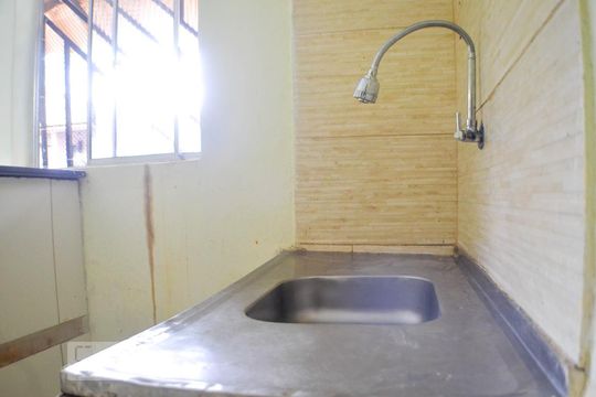 Cozinha de kitnet/studio para alugar com 1 quarto, 40m² em Arraial do Retiro, Salvador