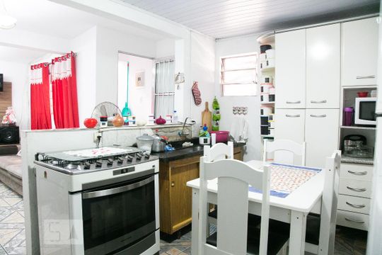 Cozinha de casa à venda com 2 quartos, 50m² em Cidade Antônio Estêvão de Carvalho, São Paulo