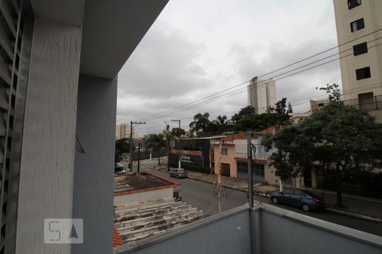 Vista suíte de casa à venda com 3 quartos, 300m² em Vila Regente Feijó, São Paulo